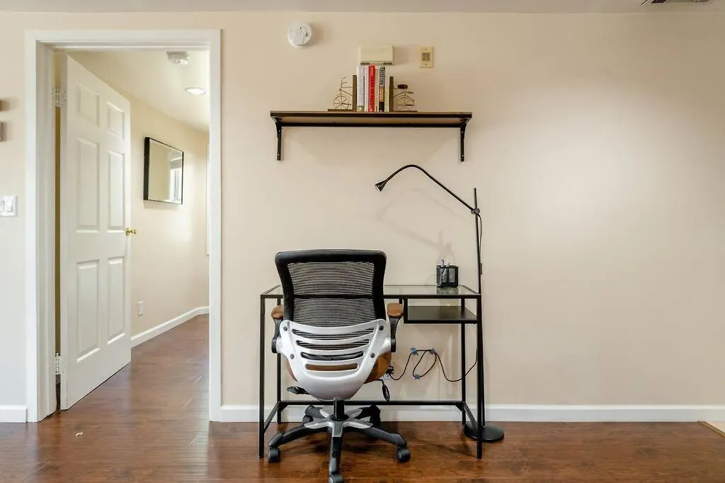 Holiday home *2Bdr Victorian Home Away From Home - *Central Loc Sacramento
