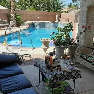 purrfect-oasis-las-vegas.las-vegashotels.net/