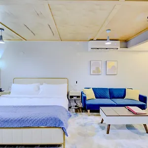 apt-the-moose-5-modern-comfy-studio-with-king-bed.memphishotelsnow.com/